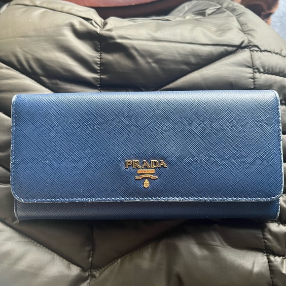 Blue Prada long wallet - Picture 1 of 8